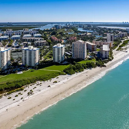 Beachfront Bliss: Gulf Views, Pool & Pet-Friendly